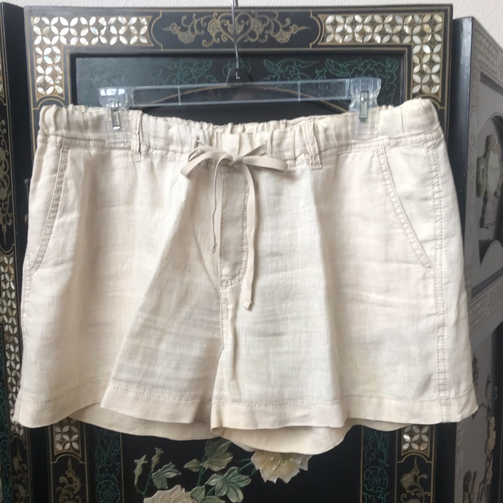Caslon 100% linen cream color shorts
